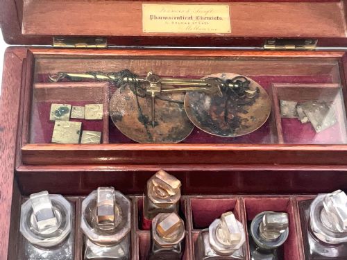 GEORGE III APOTHECARY BOX WITH CONTENTS - ADDITIONAL PHOTO 4