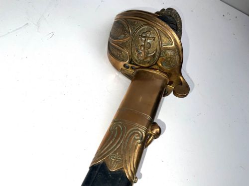GERMAN NAVAL OFFICERS PRESENTATION SWORD - ADDITIONAL PHOTO 4