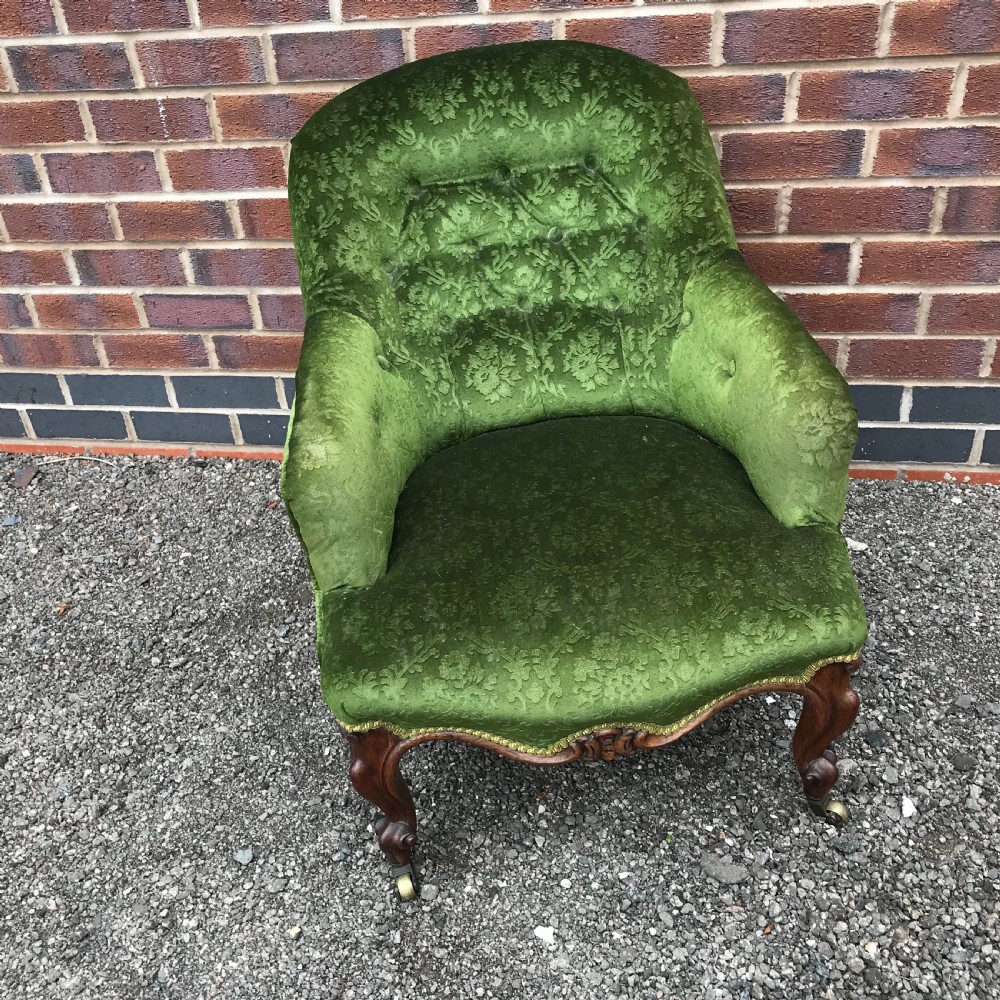 Small rosewood framed cabriole legged Victorian armchair