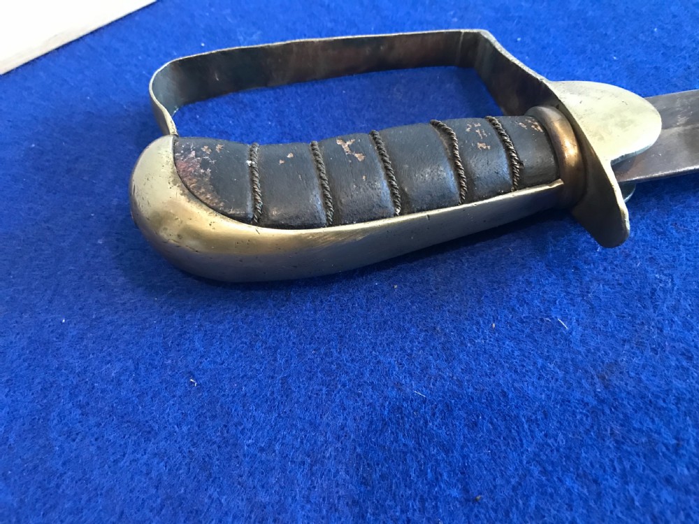 British Army Officers close combat sword View XIII