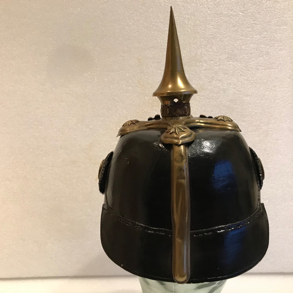 Imperial German officer’s helmet View V