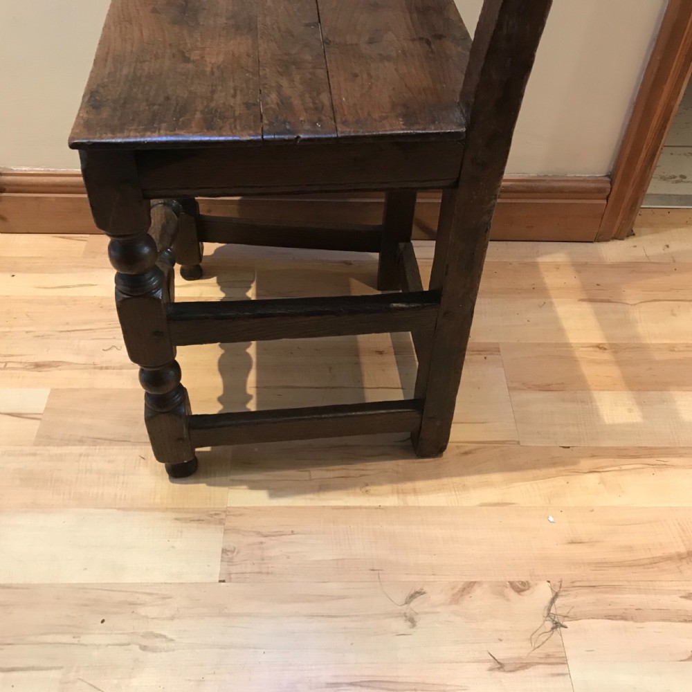 1680’s oak pegged chair View VIII