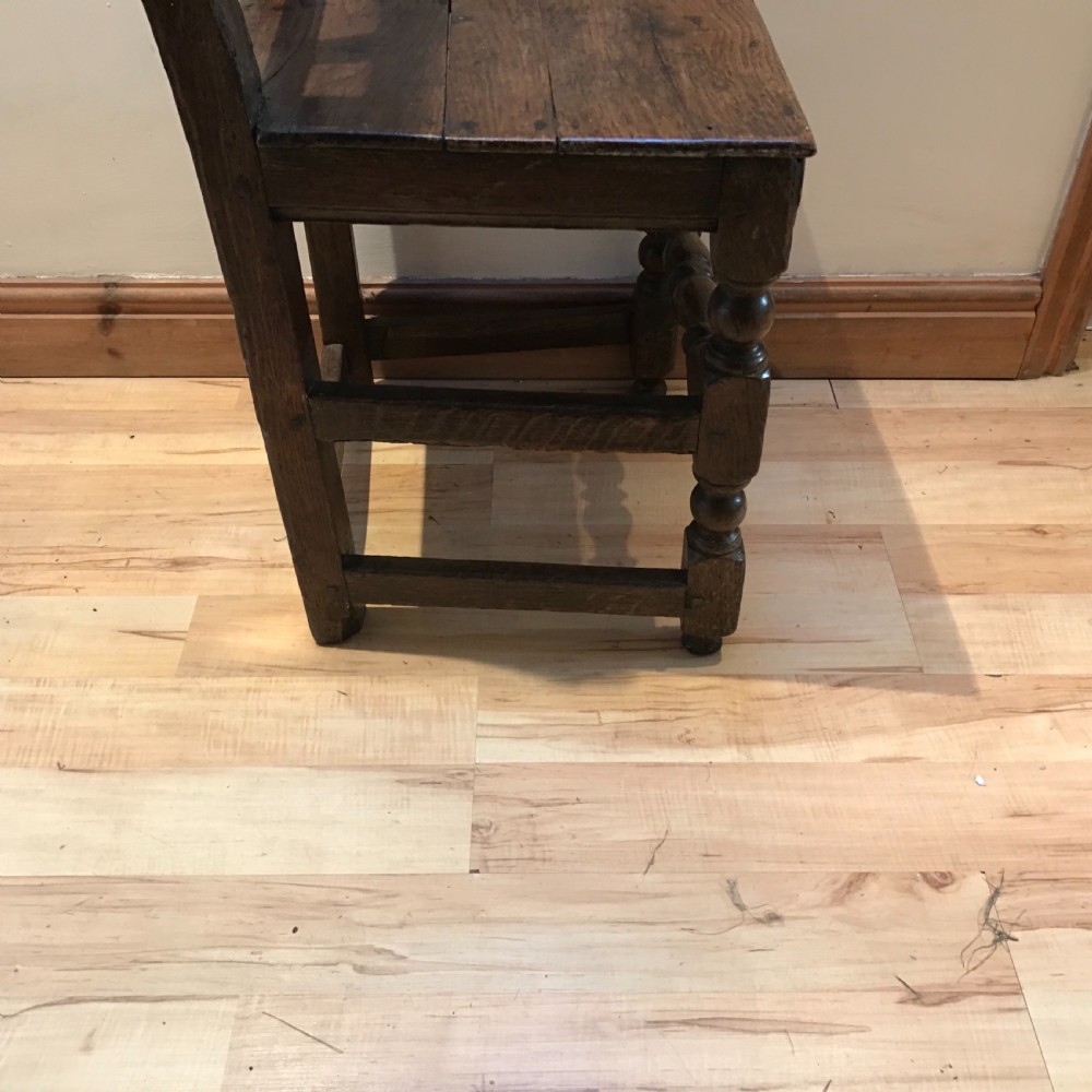 1680’s oak pegged chair View XV