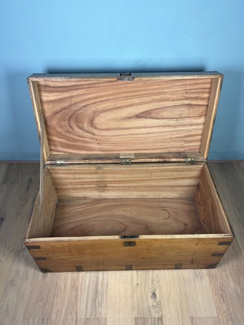 CAMPHOR CHEST CIRCA 1880 - ADDITIONAL PHOTO 3
