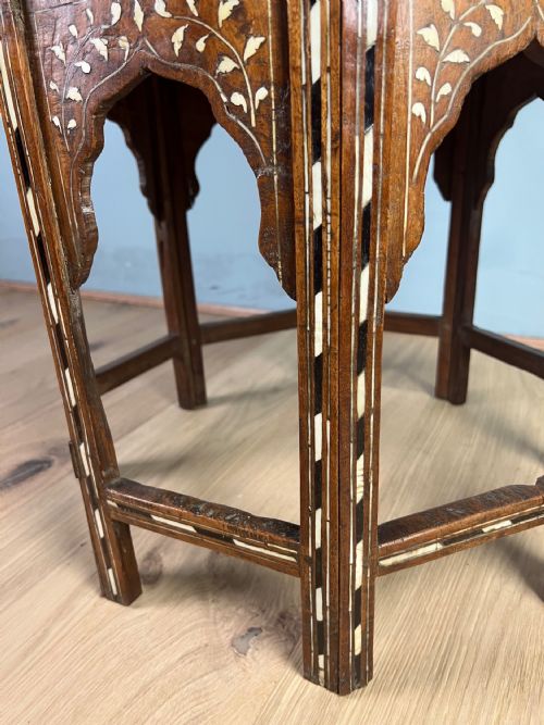 HEXAGONAL BONE INLAYED TABLE FROM HOSHIAPUR - ADDITIONAL PHOTO 4