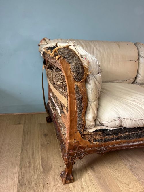 HOWARD AND SONS RAMSDEN MODEL SOFA - ADDITIONAL PHOTO 2