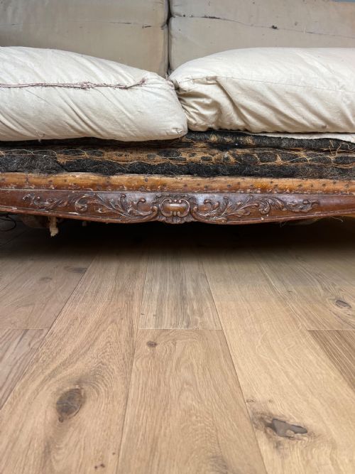 HOWARD AND SONS RAMSDEN MODEL SOFA - ADDITIONAL PHOTO 3