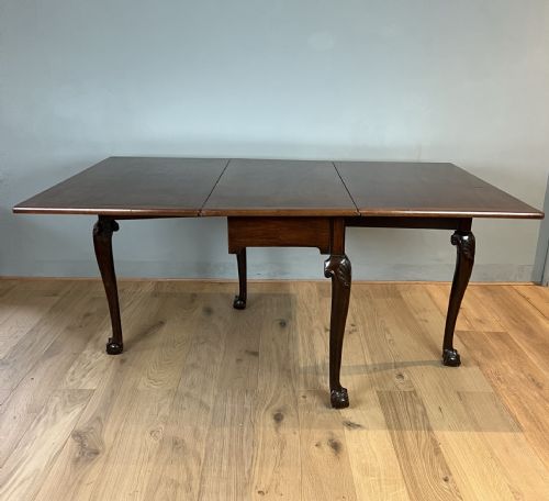 irish cuban mahogany gate leg dining table - CATEGORY: ANTIQUE TABLES - DATED 1750