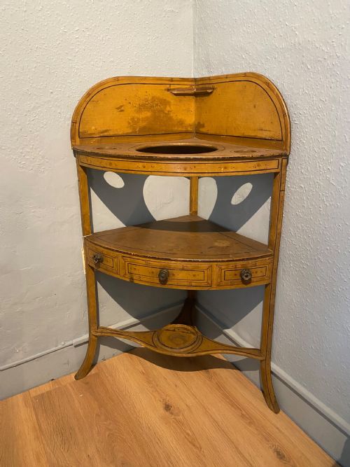regency painted corner washstand - CATEGORY: ANTIQUE FURNITURE - DATED REGENCY