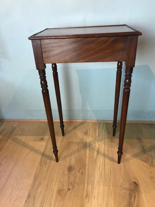WILLIAM 4TH SMALL MAHOGANY SIDE TABLE - ADDITIONAL PHOTO 2