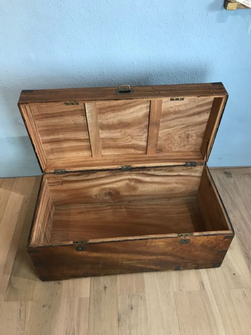 19TH CENTURY CAMPHOR CHEST - ADDITIONAL PHOTO 6