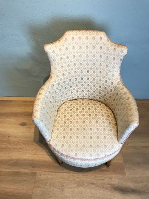 SMALL EDWARDIAN TUB ARM CHAIR - ADDITIONAL PHOTO 5