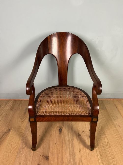 REGENCY MAHOGANY SPOONBACK BERGERE ARMCHAIR CIRCA 1820 - ADDITIONAL PHOTO 5
