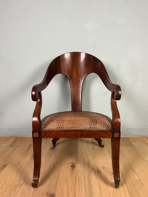 REGENCY MAHOGANY SPOONBACK BERGERE ARMCHAIR CIRCA 1820 - ADDITIONAL PHOTO 11