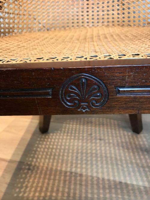 19TH CENTURY REGENCY MAHOGANY BERGERE CHAIR - ADDITIONAL PHOTO 6