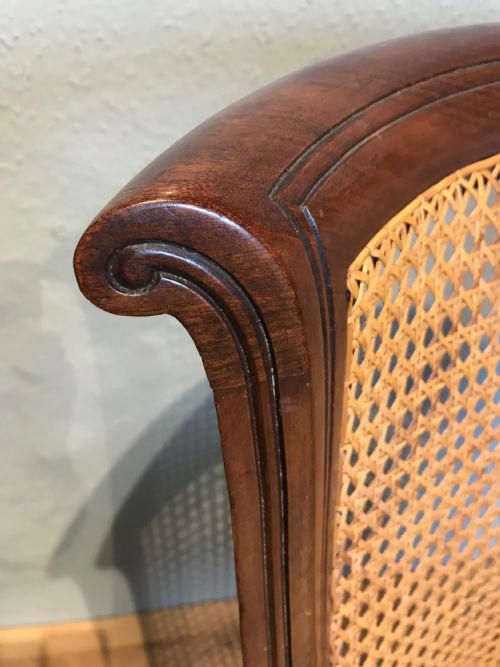 19TH CENTURY REGENCY MAHOGANY BERGERE CHAIR - ADDITIONAL PHOTO 7
