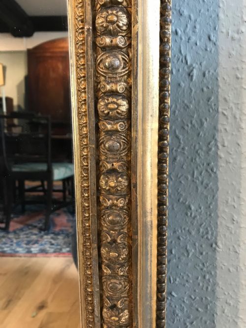 IMPRESSIVE GILT 19TH ENGLISH VICTORIAN ARCHTOP OVERMANTLE MIRROR - ADDITIONAL PHOTO 3