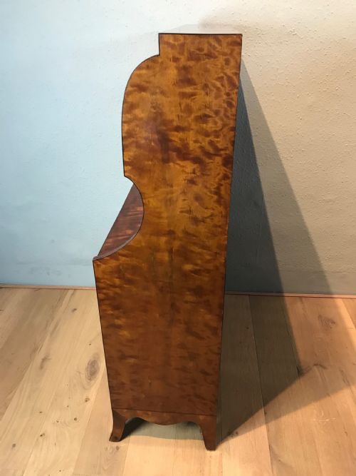 EDWARDIAN SATINWOOD WATERFALL BOOKCASE - ADDITIONAL PHOTO 2