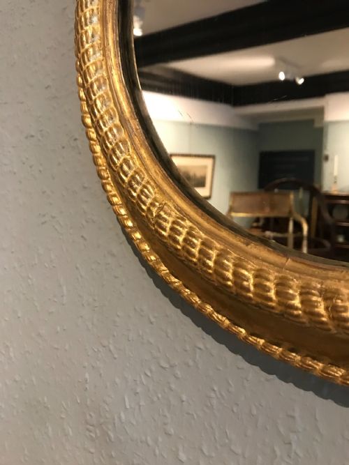PAIR OF GILT ROUND MIRRORS - ADDITIONAL PHOTO 7
