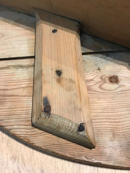 ANTIQUE 19TH CENTURY PINE CRICKET TABLE - ADDITIONAL PHOTO 9