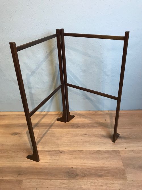 antique mahogany towel rail - CATEGORY: ANTIQUE MISCELLANEOUS - DATED GEORGIAN