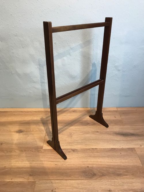ANTIQUE MAHOGANY TOWEL RAIL - ADDITIONAL PHOTO 1
