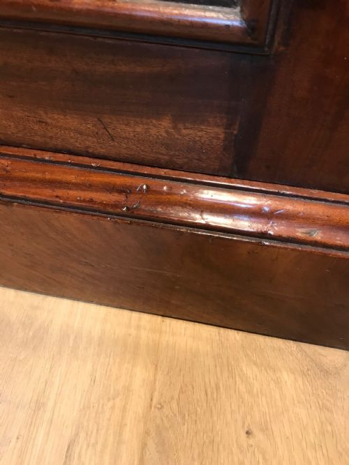 ANTIQUE PAIR OF MAHOGANY PEDESTAL CABINETS - ADDITIONAL PHOTO 9