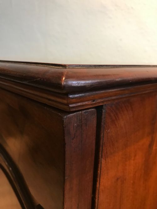 ANTIQUE PAIR OF MAHOGANY PEDESTAL CABINETS - ADDITIONAL PHOTO 11
