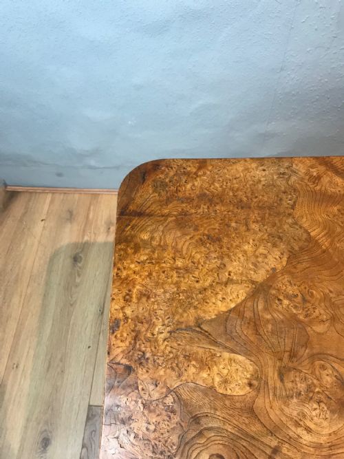 ANTIQUE BURR ELM PEDESTAL TABLE - ADDITIONAL PHOTO 16