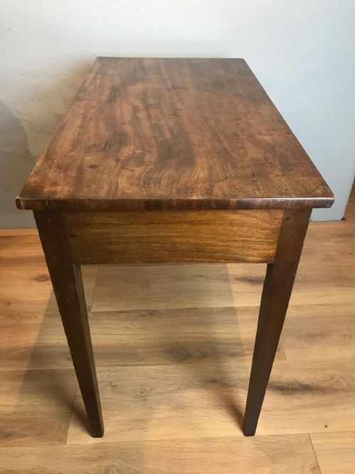 ANTIQUE MAHOGANY SIDE TABLE - ADDITIONAL PHOTO 3