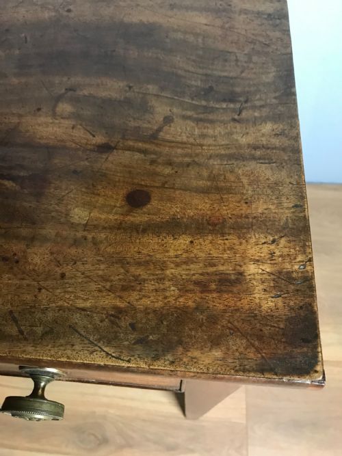 ANTIQUE MAHOGANY SIDE TABLE - ADDITIONAL PHOTO 5