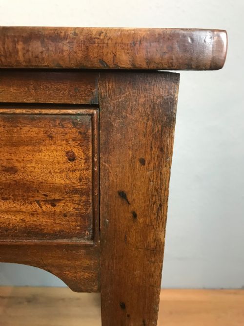 ANTIQUE MAHOGANY SIDE TABLE - ADDITIONAL PHOTO 7