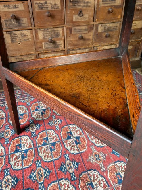 ELM AND FRUITWOOD CRICKET TABLE CIRCA 1790 - ADDITIONAL PHOTO 3