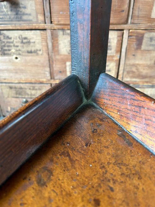 ELM AND FRUITWOOD CRICKET TABLE CIRCA 1790 - ADDITIONAL PHOTO 8