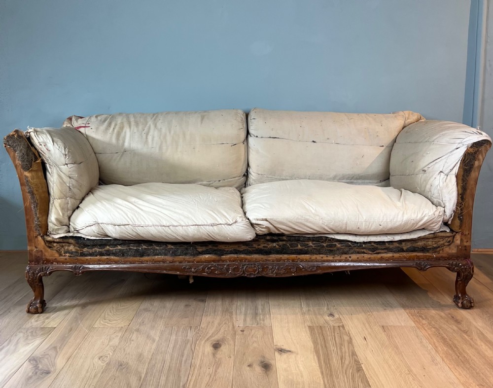 Howard and Sons Ramsden model Sofa