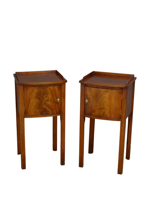 Sheraton Revival Pair of Bedside Cabinets