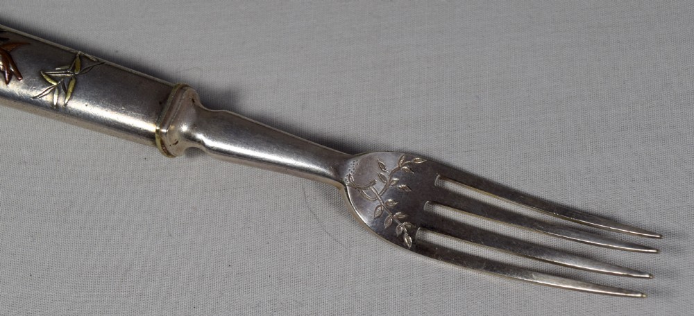 JAPANESE MIXED METAL ONLAID KNIFE AND FORK GIFT SET View VI
