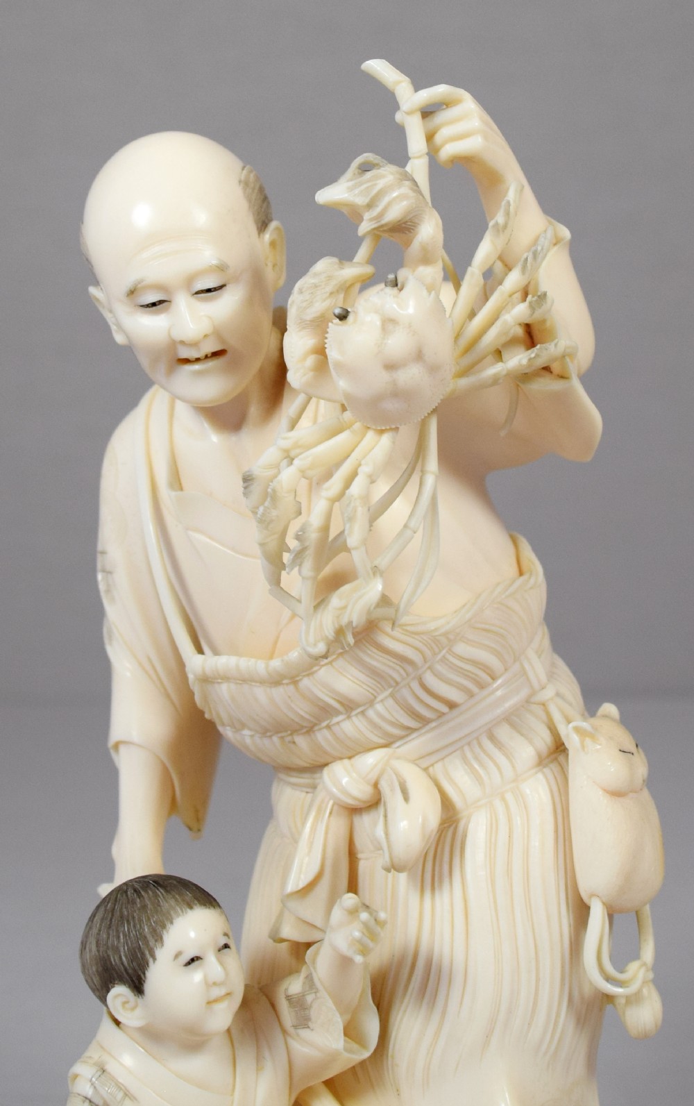FINE QUALITY JAPANESE IVORY FISHERMAN OKIMONO BY UDAGAWA KAZUO View VIII