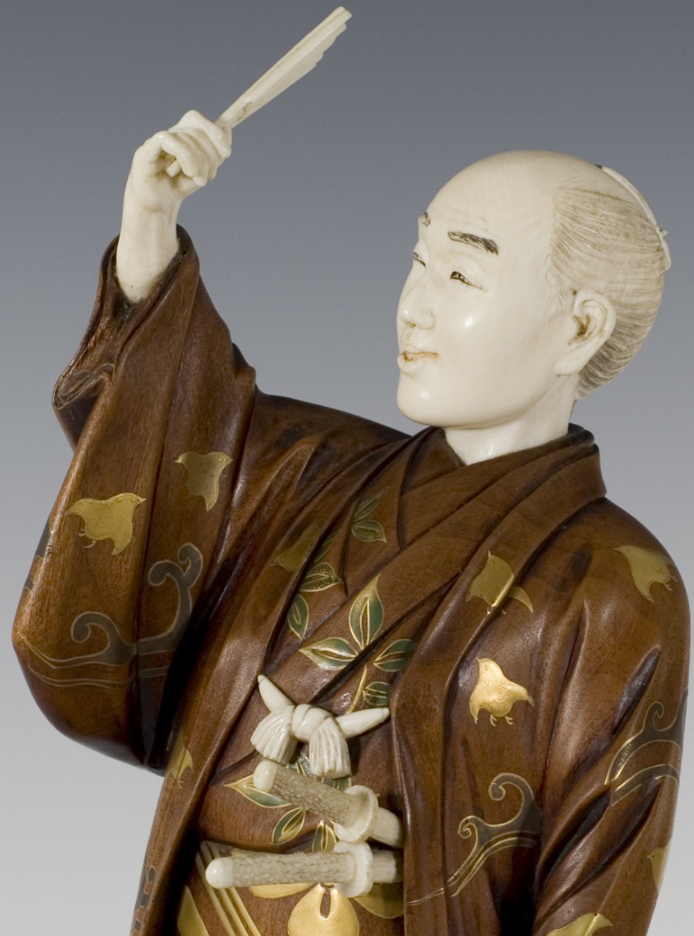 FINE JAPANESE GOLD LACQUERED BOXWOOD AND IVORY SAMURAI View II