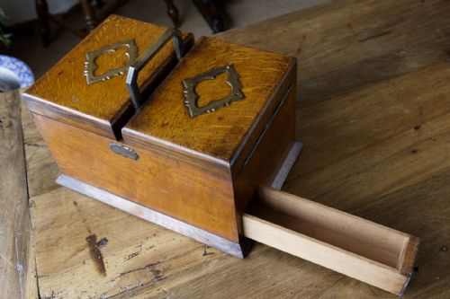 OAK GENTLEMANS CIGAR BOX WITH VARIOUS COMPARTMENTS - ADDITIONAL PHOTO 6
