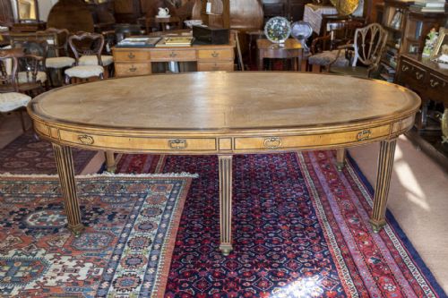19th century oval boardroom or office table of incredible quality - CATEGORY: ANTIQUE TABLES - DATED 19TH CENTURY