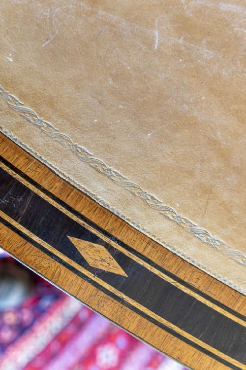 19TH CENTURY OVAL BOARDROOM OR OFFICE TABLE OF INCREDIBLE QUALITY - ADDITIONAL PHOTO 1