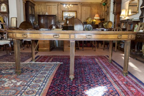 19TH CENTURY OVAL BOARDROOM OR OFFICE TABLE OF INCREDIBLE QUALITY - ADDITIONAL PHOTO 2