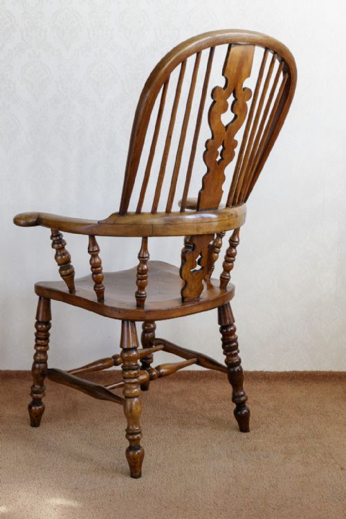 EARLY 19TH CENTURY 'YORKSHIRE BROAD ARM' WINDSOR CHAIR IN ASH - ADDITIONAL PHOTO 8