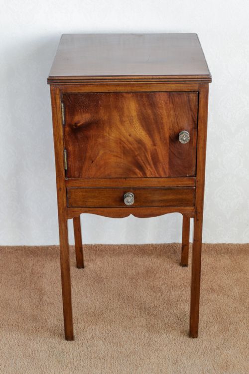 LATE 19TH CENTURY MAHOGANY BEDSIDE CUPBOARD - ADDITIONAL PHOTO 1