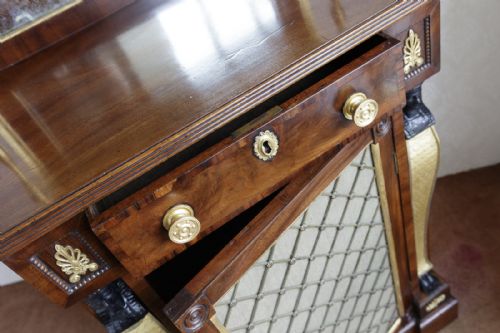EXCEEDINGLY RARE SIDE CABINET OF VERY SMALL SIZE - ADDITIONAL PHOTO 7