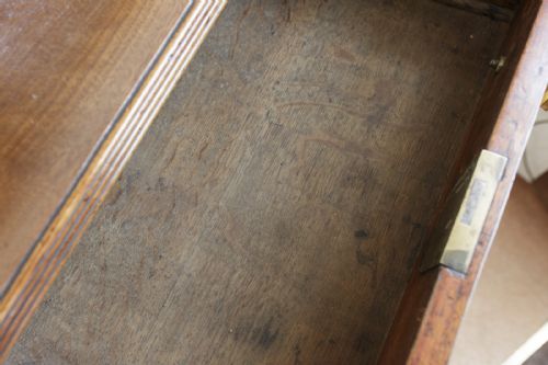 EXCEEDINGLY RARE SIDE CABINET OF VERY SMALL SIZE - ADDITIONAL PHOTO 12