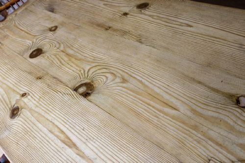 19TH CENTURY PINE FARMHOUSE TABLE - ADDITIONAL PHOTO 3