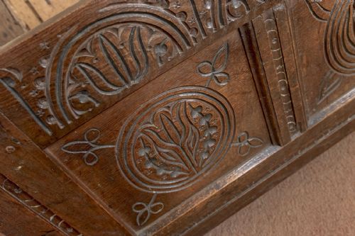 GOOD LATE 17TH OR EARLY 18TH CENTURY COFFER - ADDITIONAL PHOTO 2