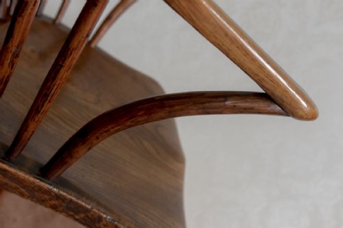 LOWBACK WINDSOR CHAIR WITH AN ASH SEAT - ADDITIONAL PHOTO 3